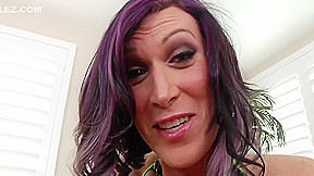 Sex Goddess River Stark gets her dick wet